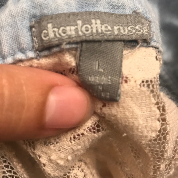 Collared button up sheer sleeveless blouse - Picture 3 of 3